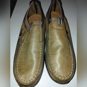 Men's Tan Leather Slip-On Loafers